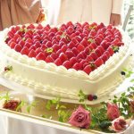 Features of a strawberry wedding